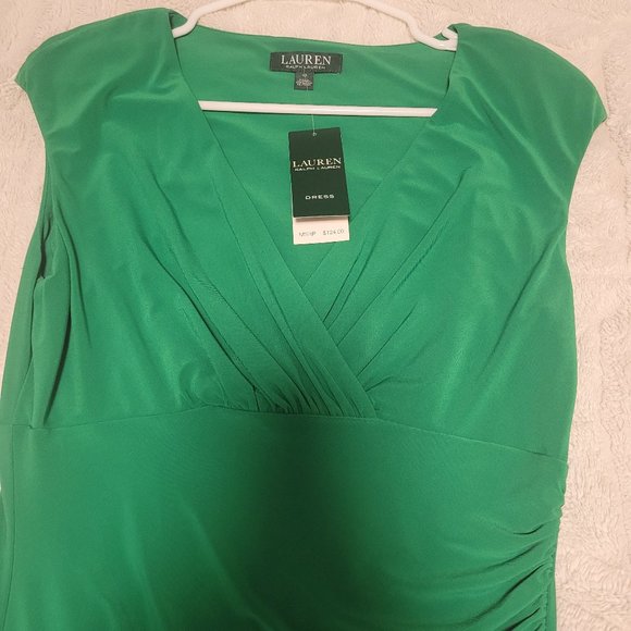 Dress - Picture 1 of 3